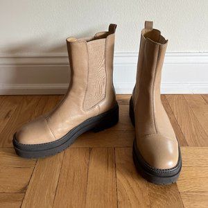 Sam Edelman Wellington Lug Sole Chelsea Boot